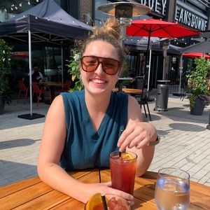 Meet your Posher, Jessica
